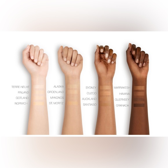 Nars Pure Radiant Tinted Moisturizer Broad Spectrum SPF 30 Sunscreen - Picture 4 of 5